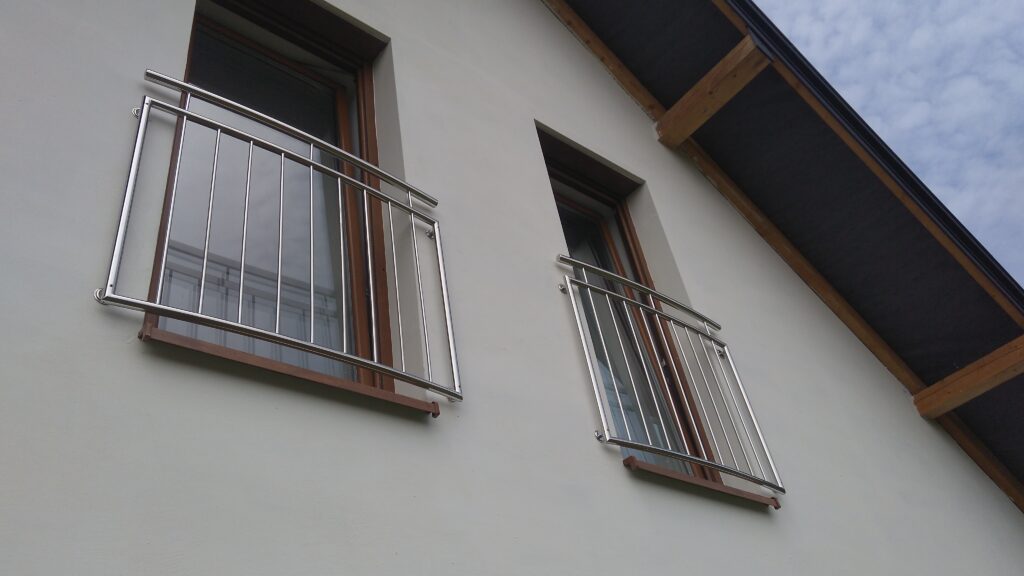 balustrada balkonowa stal nierdzewna