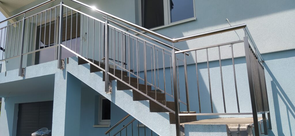 zewnętrzna balustrada nierdzewna Kraków