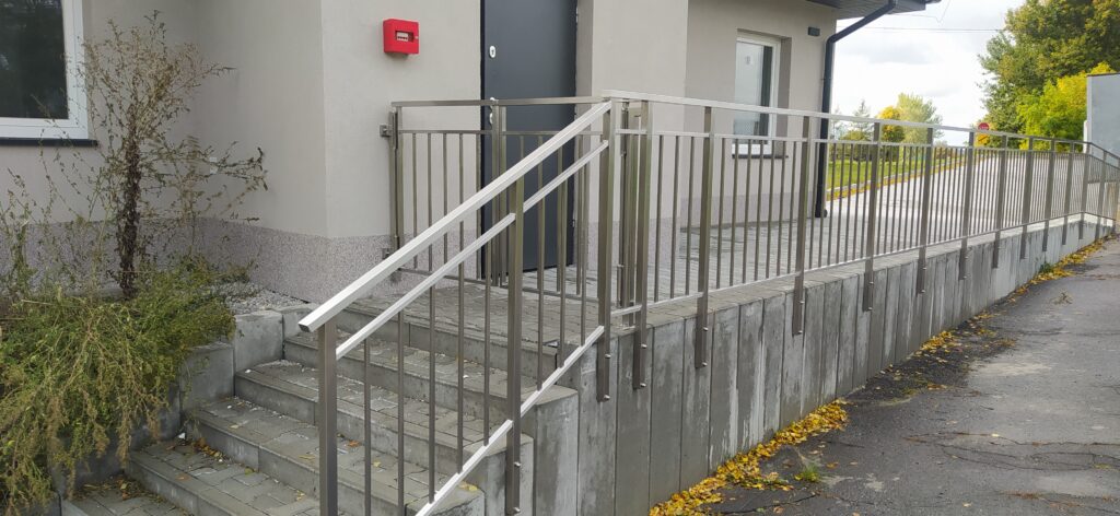 balustrady nierdzewne Kraków realizacja